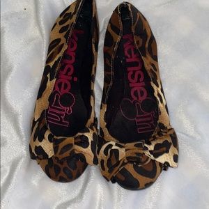 Kenzie Girl Leopard Flats